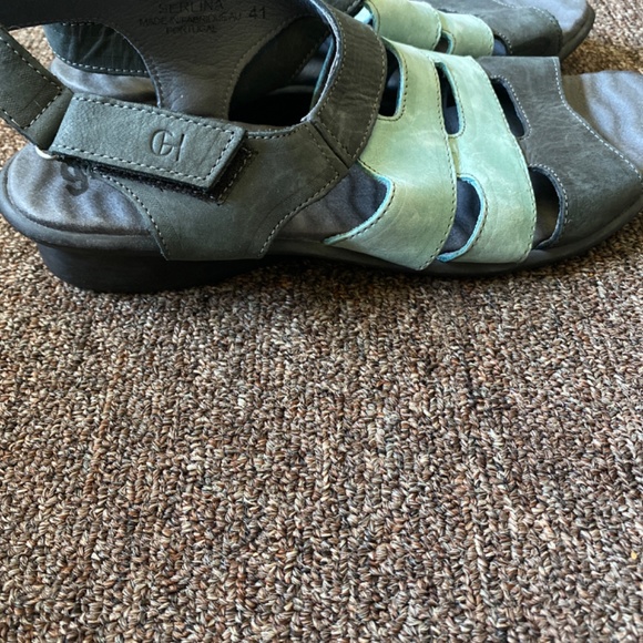 leather sandals - Picture 3 of 3